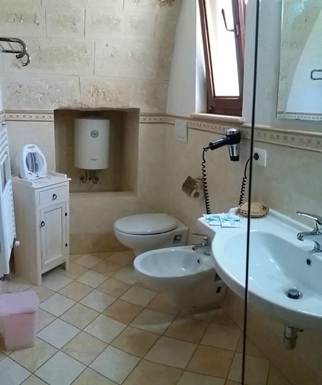 Masseria De Michele Montalbano  Buitenkant foto
